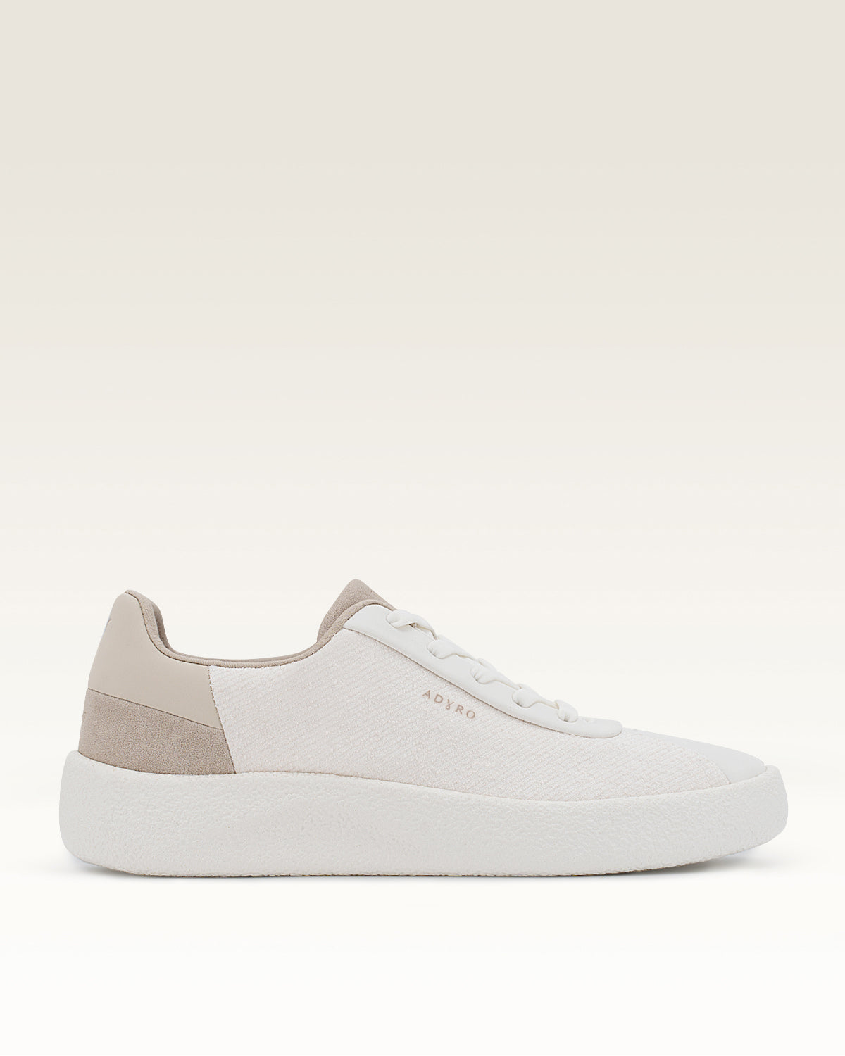 ADYRO - Crafted for Timeless Comfort