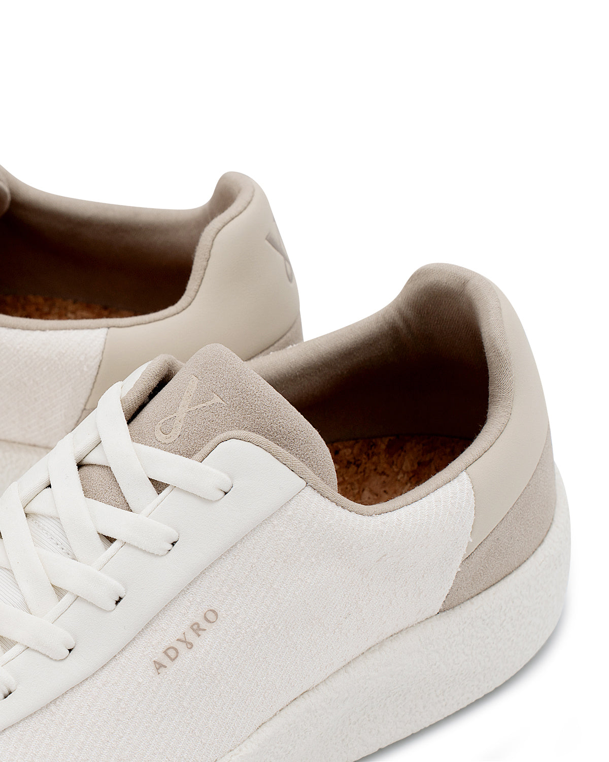 ADYRO - Crafted for Timeless Comfort